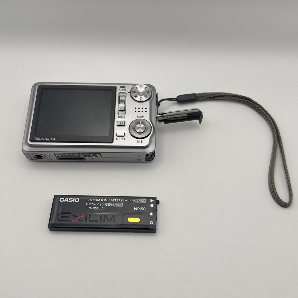 Casio Exilim EX-V7 7.2 MP Point & Shoot Digital Camera - Stabilizer Error Code - Picture 7 of 8